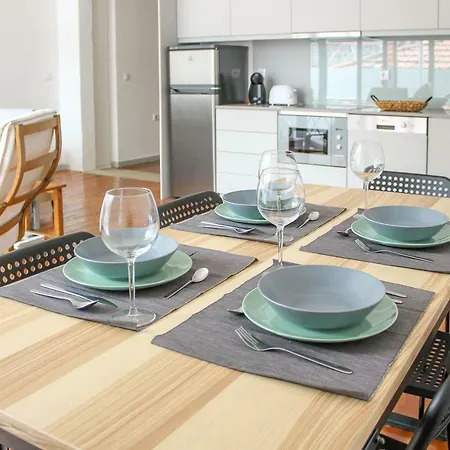 Daire Bonjardim Flats - T2 Com Varanda *